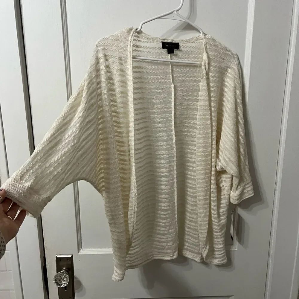 AB Studio Cream Cardigan with Textured Stripes and Loose Fit